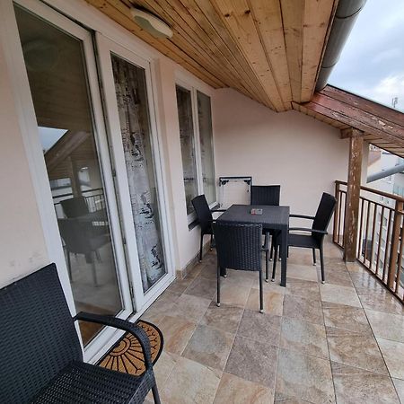 Merry&Car - Huge Balcony + Living Room + 2Br Budapest Exteriör bild